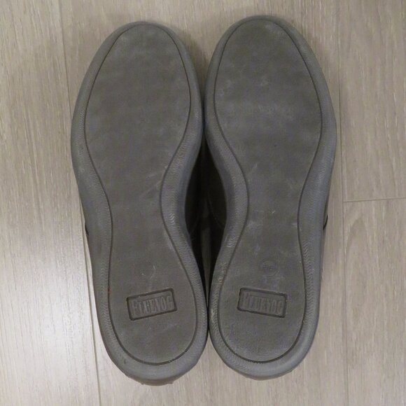 JOHN FLUEVOG Olive Chukka Boot. Great condition. Size 10. - Picture 6 of 6